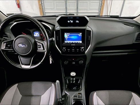 Used 2018 Subaru Crosstrek 2.0i Premium image 14