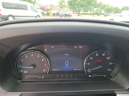 Used 2023 Ford Explorer XLT w/ Equipment Group 202A image 8