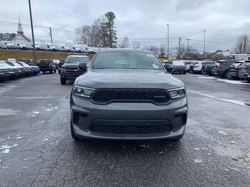 Used 2024 Dodge Durango GT image 3