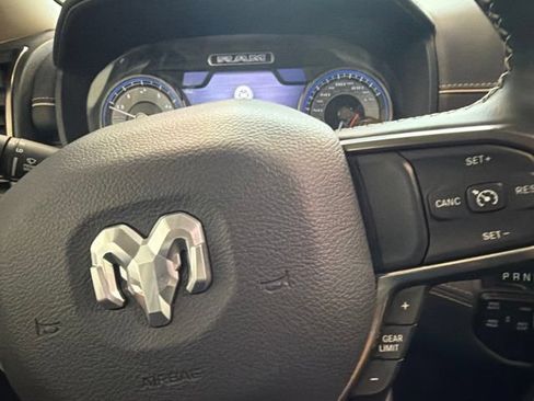 Used 2021 RAM 1500 Limited w/ Body Color Bumper Group AWD/4WD image 37