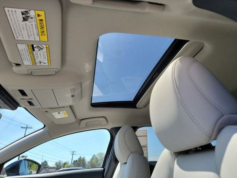 Certified 2025 MAZDA CX-30 AWD 2.5 S w/ Premium Package image 16