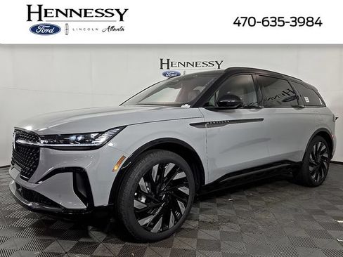 Used 2026 Lincoln Nautilus Reserve w/ Jet Appearance Package AWD/4WD image 1