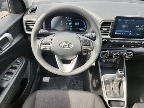 New 2026 Hyundai Venue SE FWD image 13