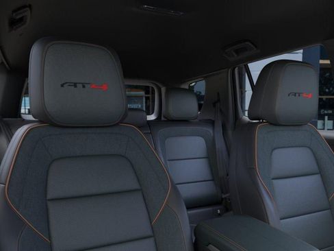 New 2026 GMC Terrain AT4 w/ LPO, Black Badging Package AWD/4WD image 24