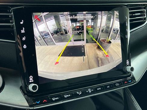 New 2026 Jeep Grand Wagoneer L 4WD w/ 8-Passenger Seating Package image 21