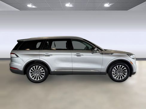 Used 2020 Lincoln Aviator Reserve w/ Elements Package Plus AWD/4WD image 8