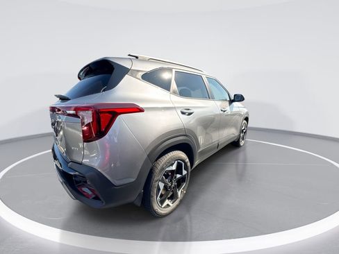 New 2026 Kia Seltos S AWD/4WD image 9