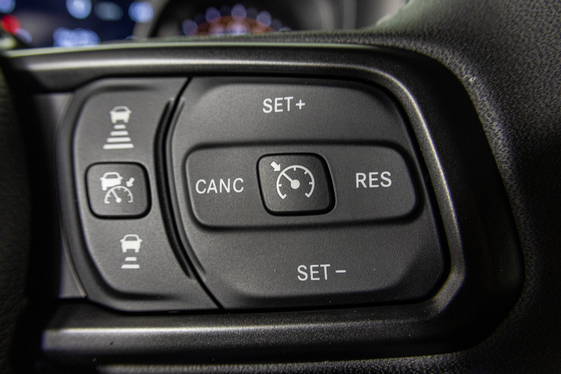 New 2026 Jeep Gladiator Sport AWD/4WD image 30