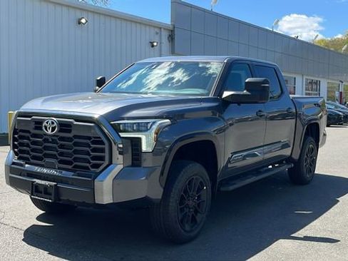 New 2026 Toyota Tundra Platinum AWD/4WD image 3