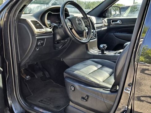 Used 2015 Jeep Grand Cherokee Limited RWD image 12