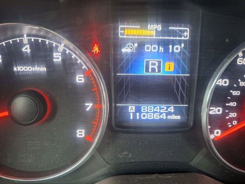 Used 2014 Subaru Outback 2.5i Limited AWD/4WD image 5