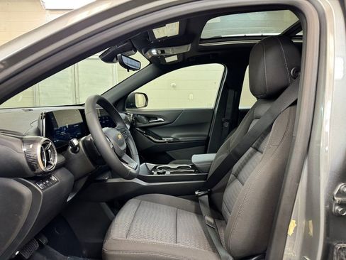 New 2026 Chevrolet Equinox LT w/ Safety and Technology Package image 11