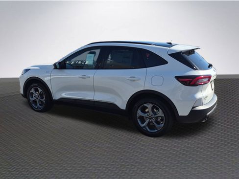 New 2026 Ford Escape ST-Line w/ Tech Pack #1 image 5
