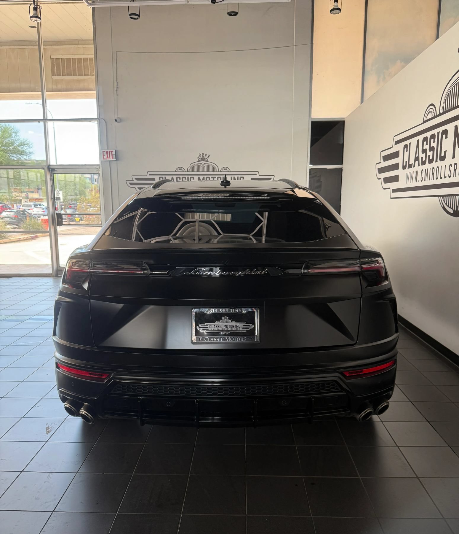 Used 2021 Lamborghini Urus AWD/4WD image 10