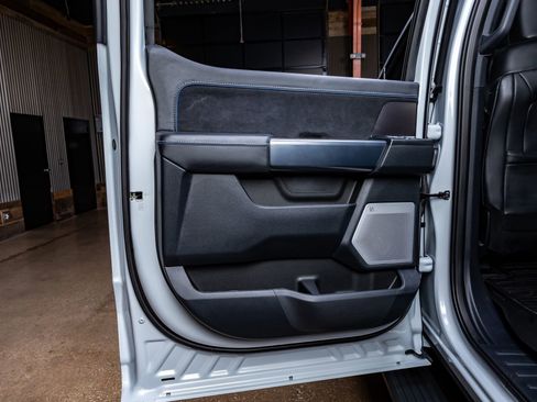 Used 2025 Ford F150 Platinum w/ Equipment Group 702A High image 38