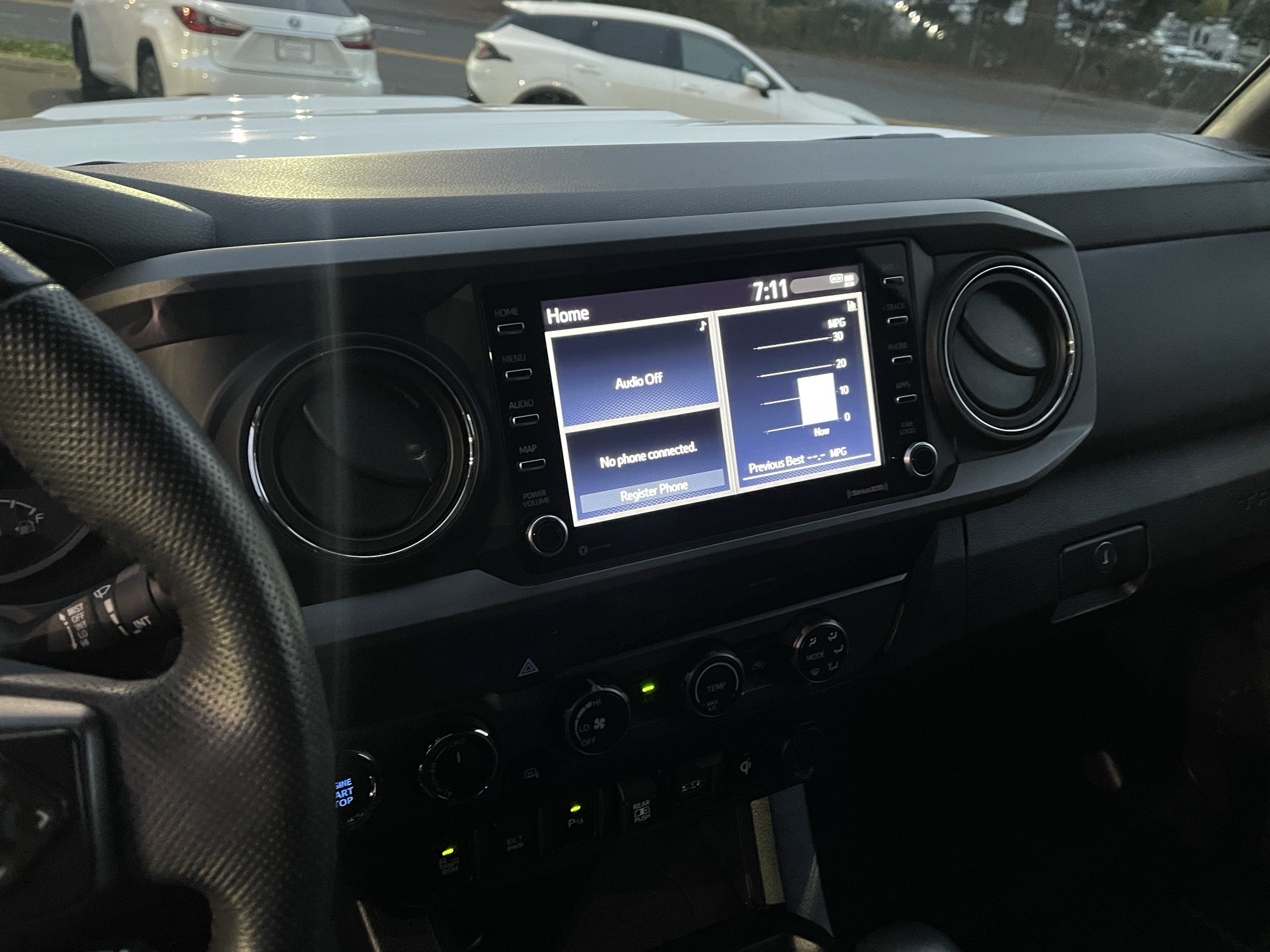 Certified 2020 Toyota Tacoma TRD Sport w/ Technology Package AWD/4WD image 23