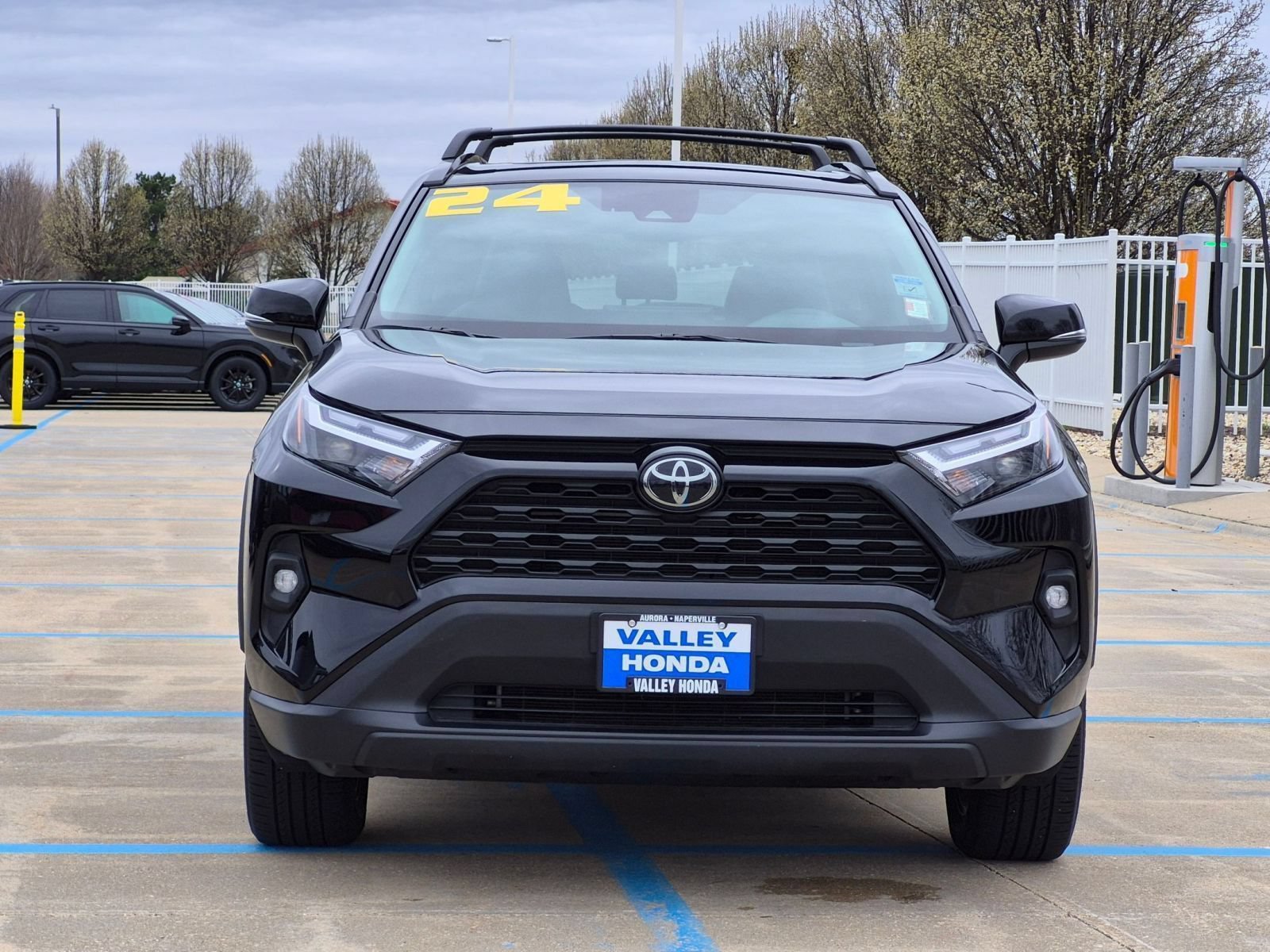 Used 2024 Toyota RAV4 XLE Premium w/ Weather Package AWD/4WD image 3
