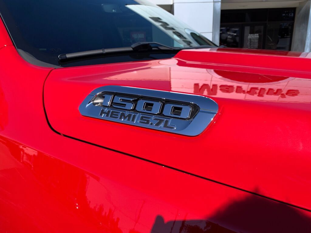 Used 2020 RAM 1500 Big Horn AWD/4WD image 9
