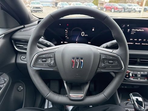 New 2026 Buick Envista Preferred image 35