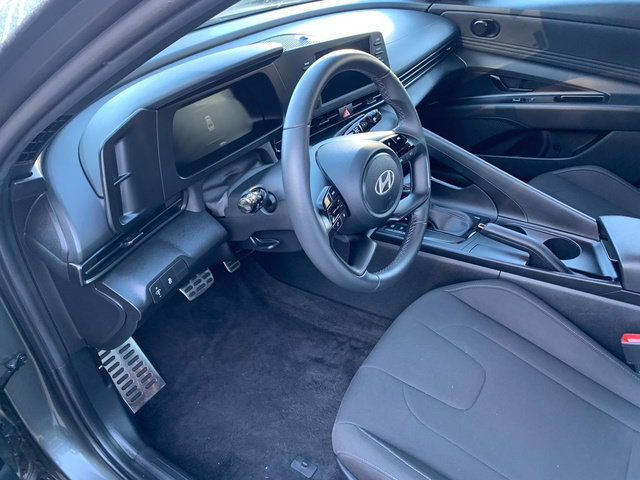 Certified 2026 Hyundai Elantra Sport FWD image 21