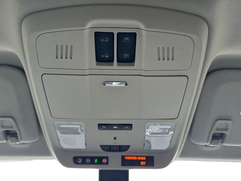 Used 2019 Buick Envision Essence image 26