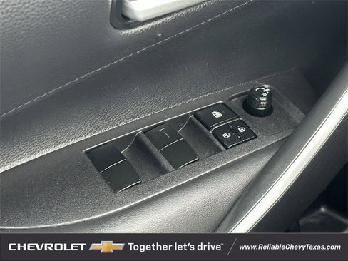 Used 2020 Toyota Corolla SE image 23