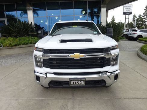 Certified 2024 Chevrolet Silverado 2500 LT AWD/4WD image 2