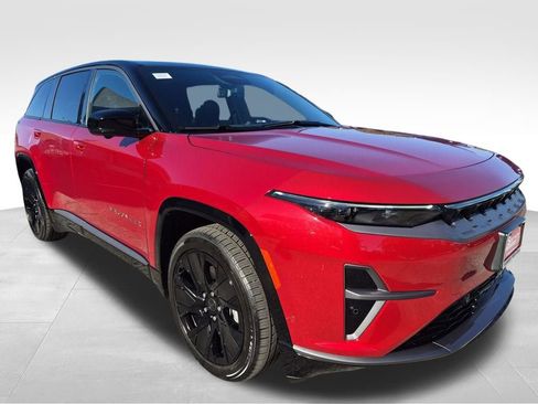 Used 2025 Jeep Wagoneer S Launch Edition image 4