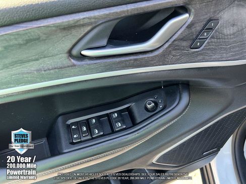 Used 2023 Jeep Grand Cherokee L Limited RWD image 28