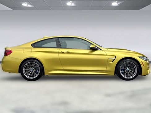 Used 2018 BMW M4 Coupe RWD image 8
