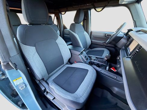 Used 2022 Ford Bronco 4-Door image 15