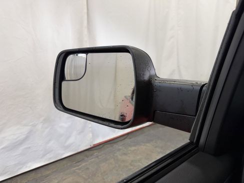 Used 2023 RAM 1500 Big Horn image 16