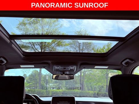 Used 2022 Chevrolet Tahoe RST w/ Luxury Package image 8