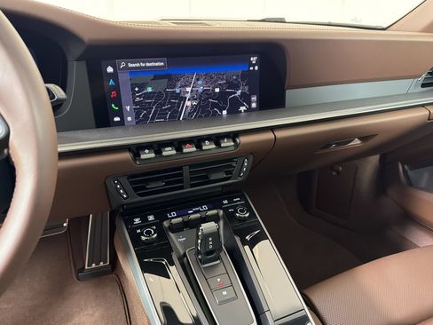 Certified 2026 Porsche 911 Targa 4S AWD/4WD image 19
