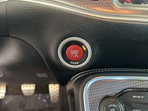 Used 2015 Dodge Challenger SRT Hellcat image 42