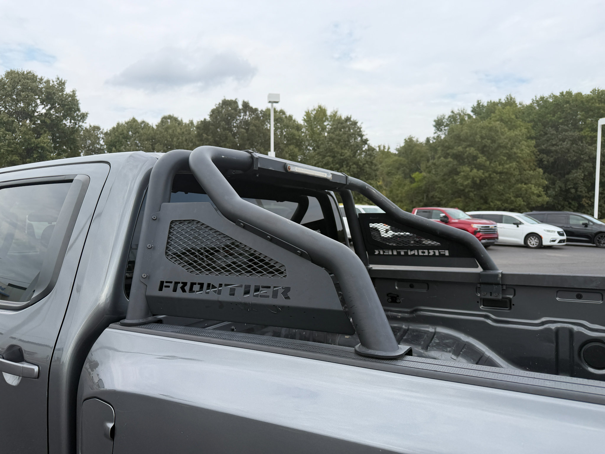 Used 2023 Nissan Frontier SV w/ Midnight Edition Package AWD/4WD image 10
