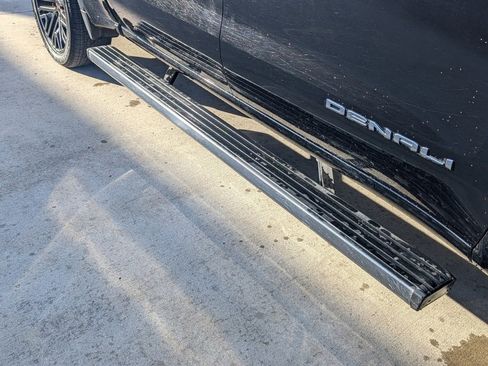 Used 2019 GMC Sierra 1500 Denali w/ Denali Carbonpro Edition image 22