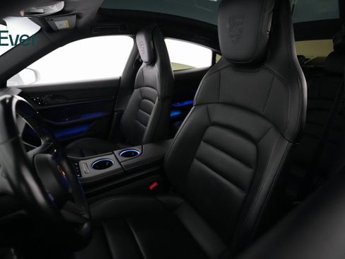 Used 2021 Porsche Taycan 4S image 7