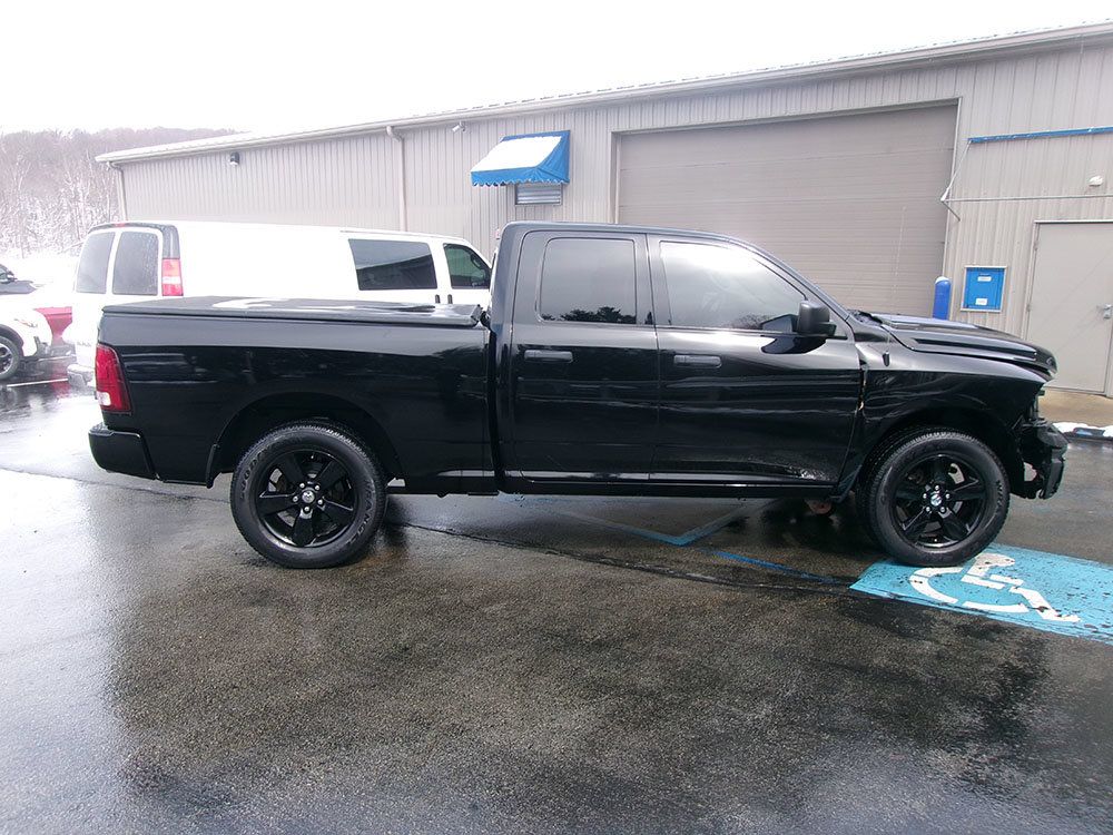 Used 2014 RAM 1500 Express w/ Black Ram 1500 Express Group AWD/4WD image 8
