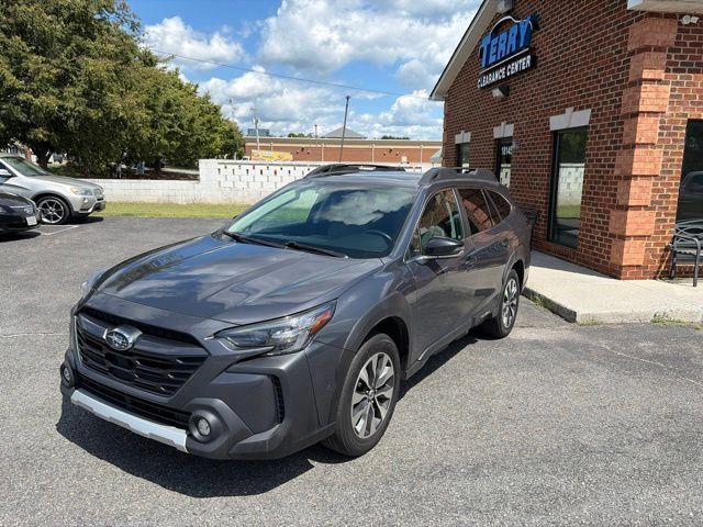 Used 2024 Subaru Outback Limited AWD/4WD image 2