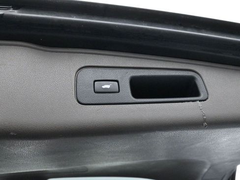 Used 2013 Honda Odyssey Touring image 10