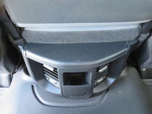 Used 2021 RAM 2500 Big Horn w/ Level 1 Equipment Group AWD/4WD image 9