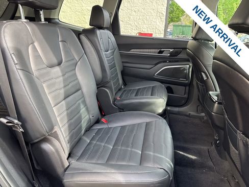 Used 2025 Kia Telluride SX Prestige AWD/4WD image 11