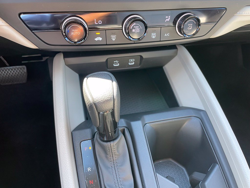 Certified 2025 Honda Accord LX image 18