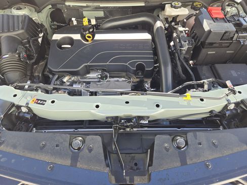 Used 2026 Chevrolet Equinox ACTIV image 34