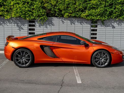 Used 2012 McLaren MP4-12C Coupe image 7