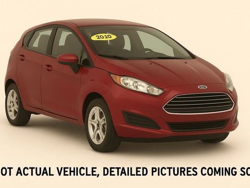 Used 2016 Ford Fiesta SE w/ Equipment Group 201A image 1