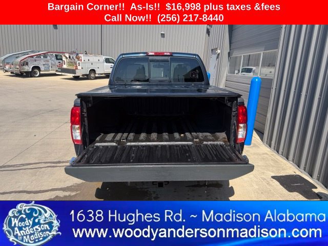 Used 2016 Nissan Frontier SV w/ SV Value Truck Package RWD image 6