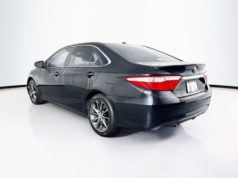 Used 2015 Toyota Camry XSE image 7