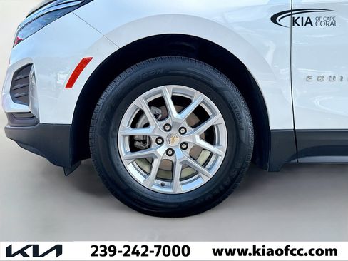 Used 2023 Chevrolet Equinox LT image 37